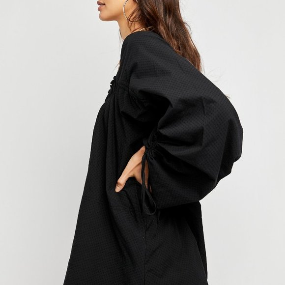🎉LAST CHANCE🎉 NWT Free People Brynn Tunic / Black - Picture 3 of 7